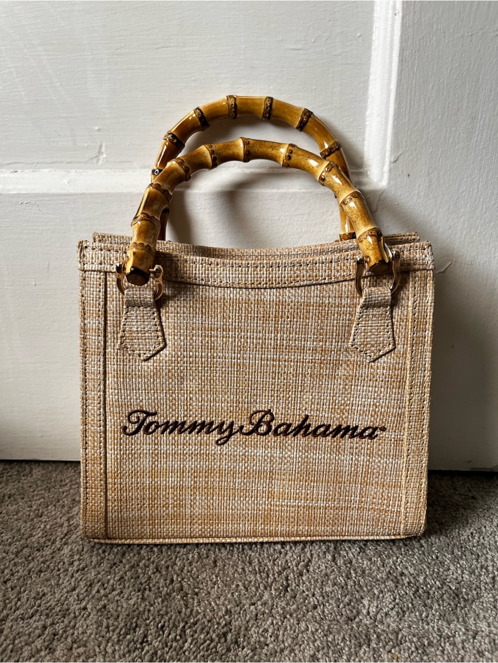 BNWT - Tommy Bahama Natural Straw Tote with Bamboo Handles